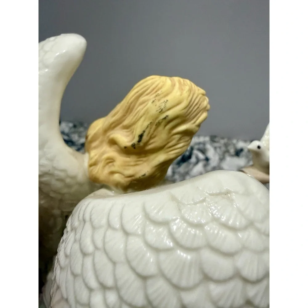 Classic Treasures Porcelain Angel with White Dove Musical Figurine 6.5